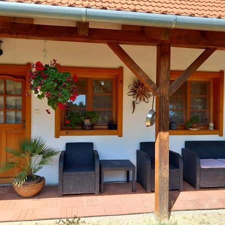 H&H Vendeghaz Apartment Balatonberény Exterior foto