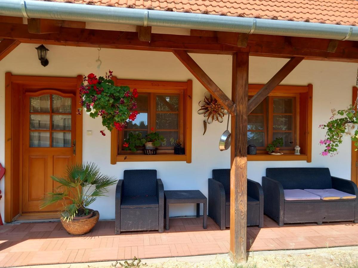H&H Vendeghaz Apartment Balatonberény Exterior foto
